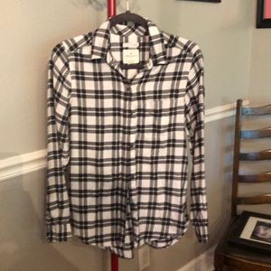 American Eagle long sleeved flannel, XS